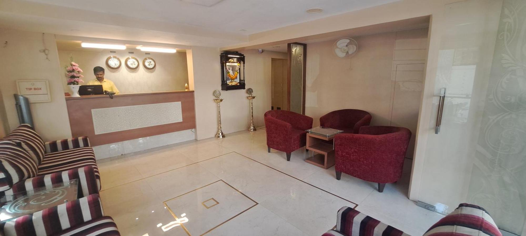 Hotel Swaroop Pune Extérieur photo