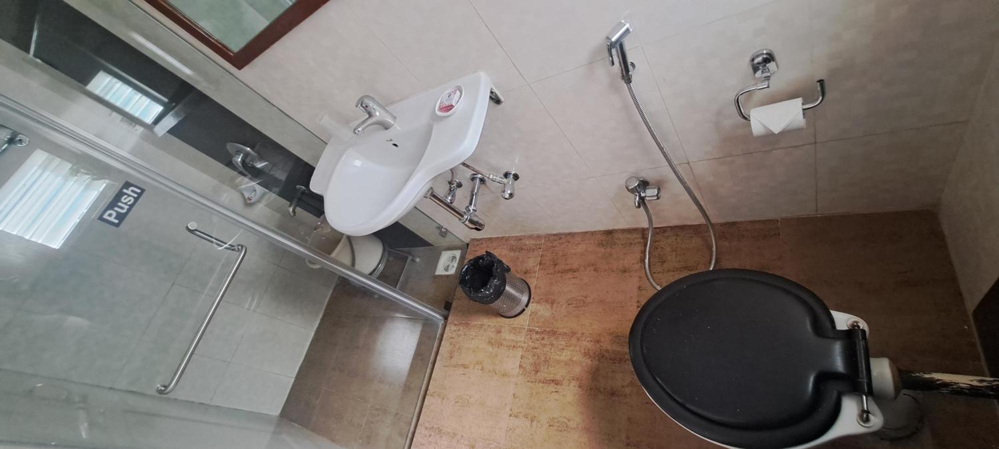 Hotel Swaroop Pune Extérieur photo