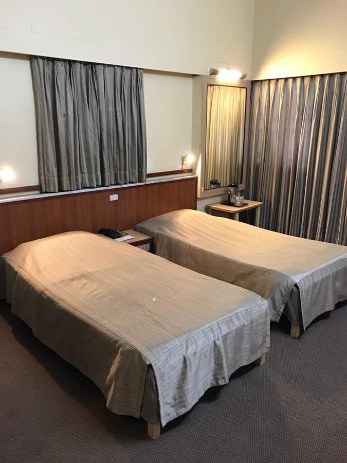 Hotel Swaroop Pune Extérieur photo